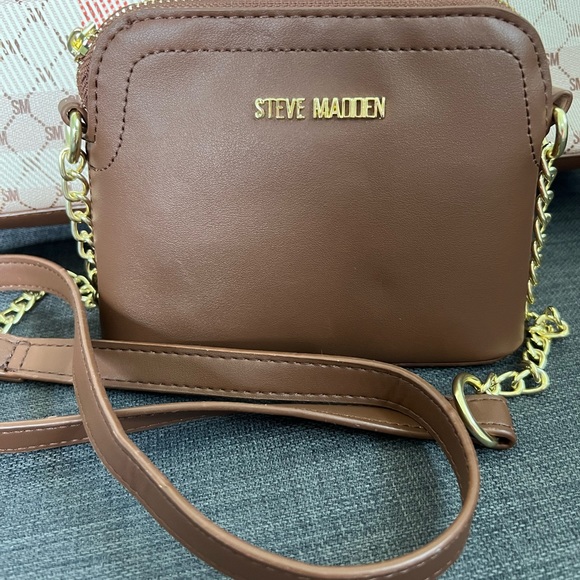 NWT STEVE MADDEN LARGE TOTE & SMALL CROSSBODY BAG - Picture 2 of 6